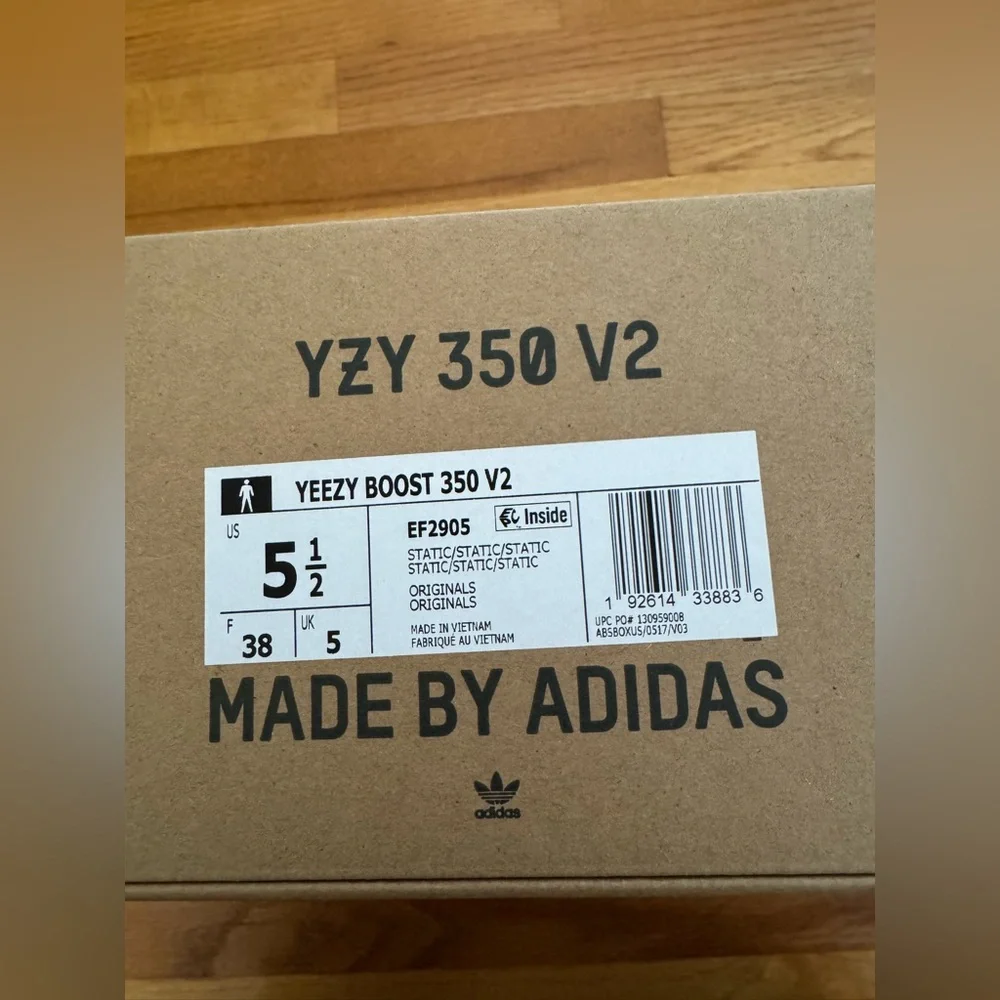 Adidas Yeezy Boost 350 V2